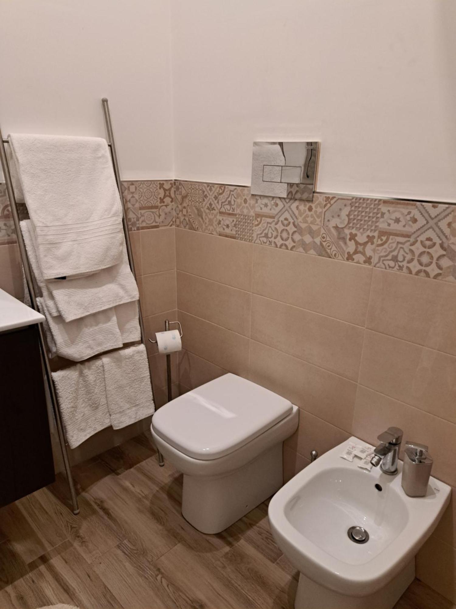 Immacolatella Guest House Palermo Ngoại thất bức ảnh